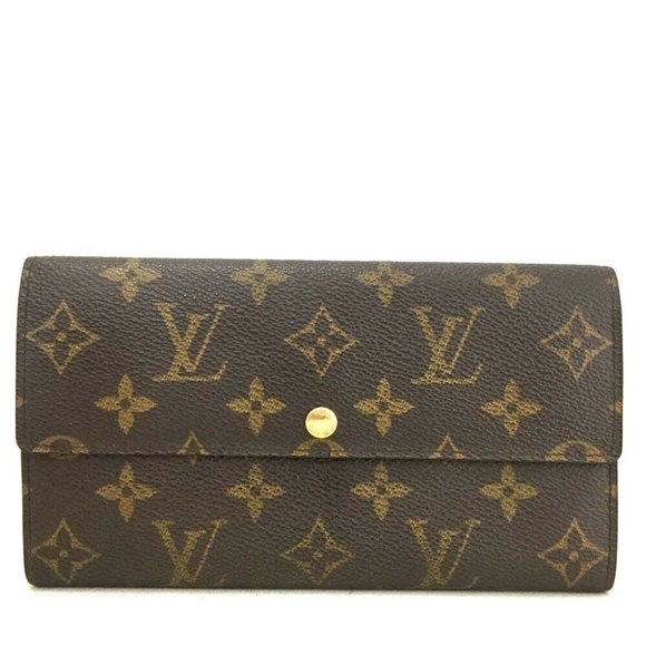 Louis Vuitton Handbags - A pre-owned .Authentic Louis Vuitton Monogram Port